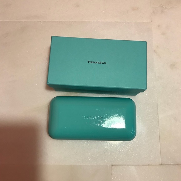 New Authentic TIFFANY SUNGLASSES - Picture 5 of 7